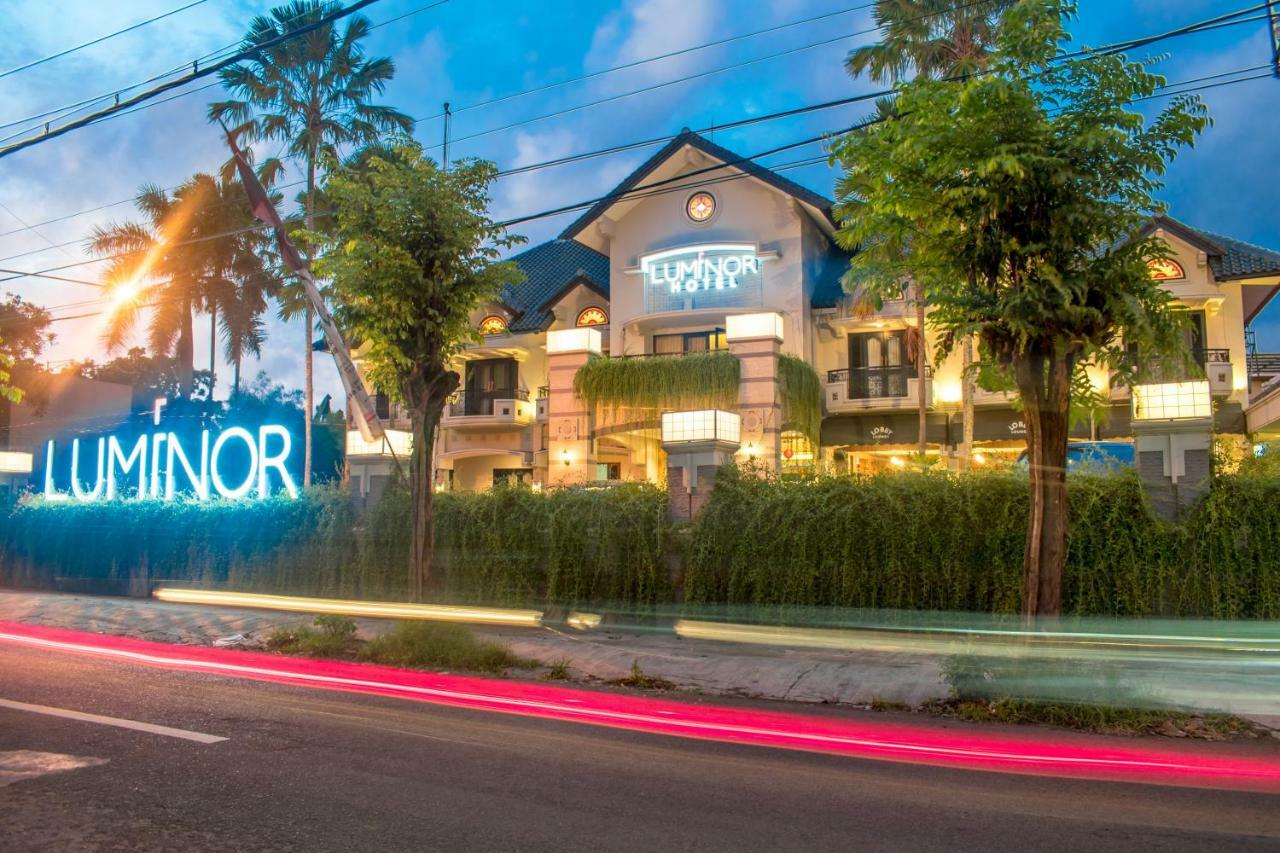Luminor Hotel Jember By Wh Exterior foto